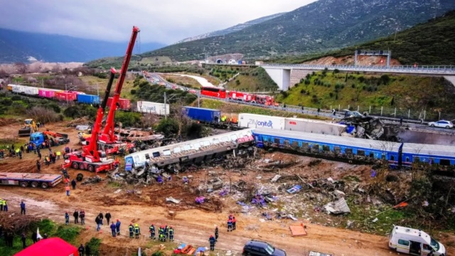 Hellenic Train: Πώς η αναβολή της συνάντησης Μελόνι - Μητσοτάκη συνδέεται με τις εισηγήσεις για αφαίρεση της άδειας από την ιταλική εταιρεία