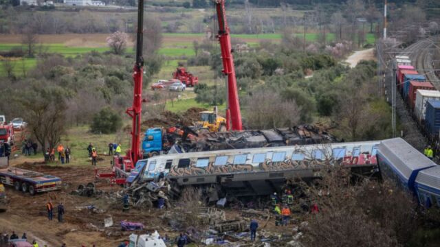 Τραγωδία στα Τέμπη: Ποινική δίωξη κατά τριών προσώπων για λάθος βίντεο - Τι είδε ο εισαγγελέας