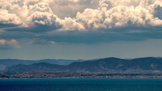 Απότομη αλλαγή στο σκηνικό του καιρού: Πέφτει 5 βαθμούς η θερμοκρασία σε ένα 24ωρο