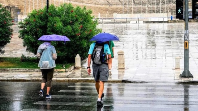 Έκτακτο δελτίο επιδείνωσης καιρού: Έρχονται βροχές, καταιγίδες και χαλάζι - Πού θα εκδηλωθούν τα φαινόμενα