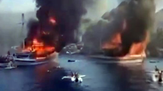 Τουρκία: Στις φλόγες τυλίχτηκε τουριστικό σκάφος στον Μαρμαρά με 110 άτομα και βυθίστηκε - Αγώνας δρόμου να σωθούν οι επιβάτες (Βίντεο)