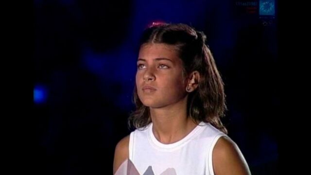 Φωτεινή Παπαλεωνιδοπούλου: Δείτε πως είναι σήμερα το 10χρονο κοριτσάκι που έσβησε τη Φλόγα στους Ολυμπιακούς Αγώνες της Αθήνας το 2004