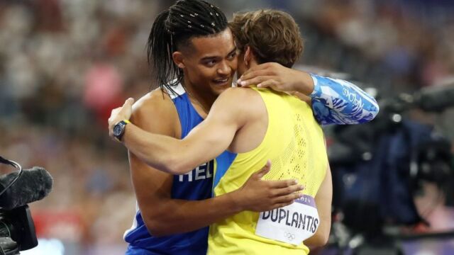 Ολυμπιακοί Αγώνες: Αποθέωσε τον Καραλή ο Ντουπλάντις - Με βοήθησε και με πίεσε για να γίνω αυτό που είμαι σήμερα