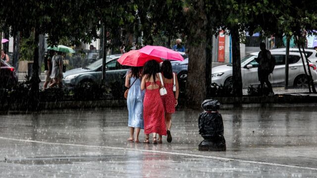 Επικαιροποιήθηκε το έκτακτο δελτίο της ΕΜΥ - Πού θα σημειωθούν έντονα φαινόμενα  τις επόμενες ώρες