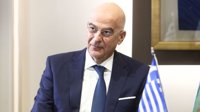 Προεδρία της Δημοκρατίας: Ανακάτεμα της τράπουλας μετά τη διαγραφή Σαμαρά - Δυναμικό comeback στις πρωθυπουργικές αναλύσεις η περίπτωση Δένδια