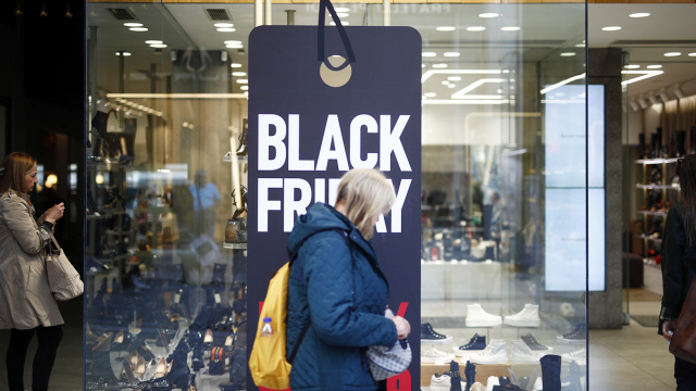 Black Friday: Αυτές είναι οι εταιρείες στις οποίες επιβλήθηκε πρόστιμο για παραπλανητικές εκπτώσεις