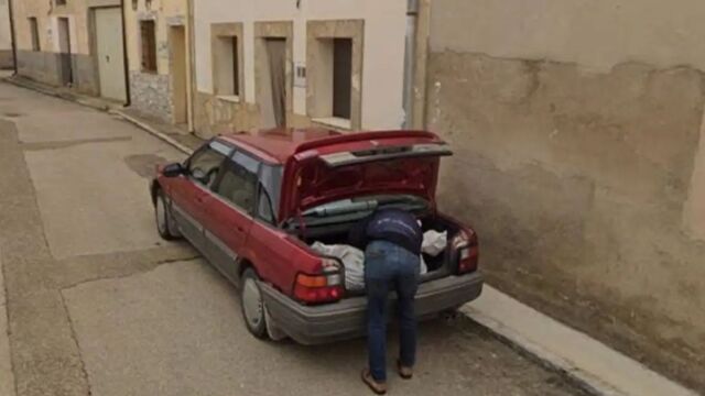 Ισπανία: Το Google street view απαθανάτισε άνδρα να μεταφέρει πτώμα στο πορτ μπαγκάζ