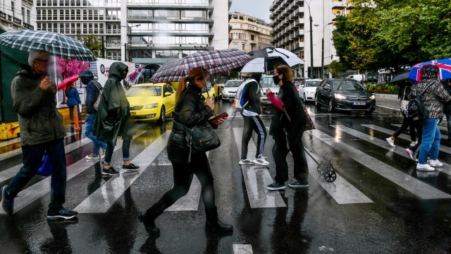 Καιρός: Έκτακτη προειδοποίηση μετεωρολόγων για ισχυρό κύμα κακοκαιρίας - Πότε και σε ποιες περιοχές θα χτυπήσει