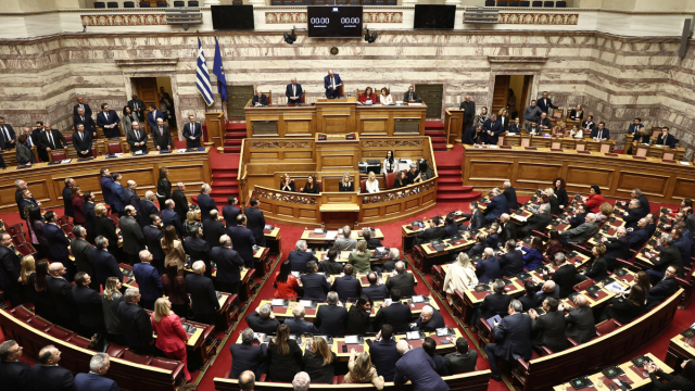 Δέσμη μέτρων για τις τράπεζες υπέρ των πολιτών από τον Μητσοτάκη με τον Προϋπολογισμό: Και δώρα σε 150.000 ένστολους και 310.000 χαμηλοσυνταξιούχους - Επιβεβαίωση Παραπολιτικών